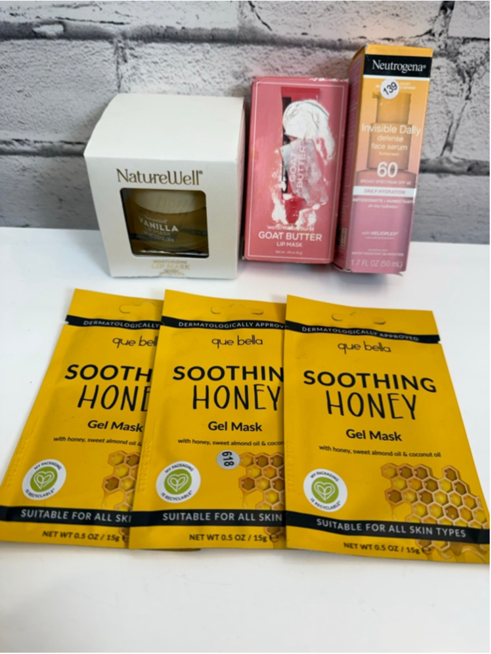 Women's NatureWell Vanilla Lip Mask, Face Mask, Neutrogena Face Serum Gift Set